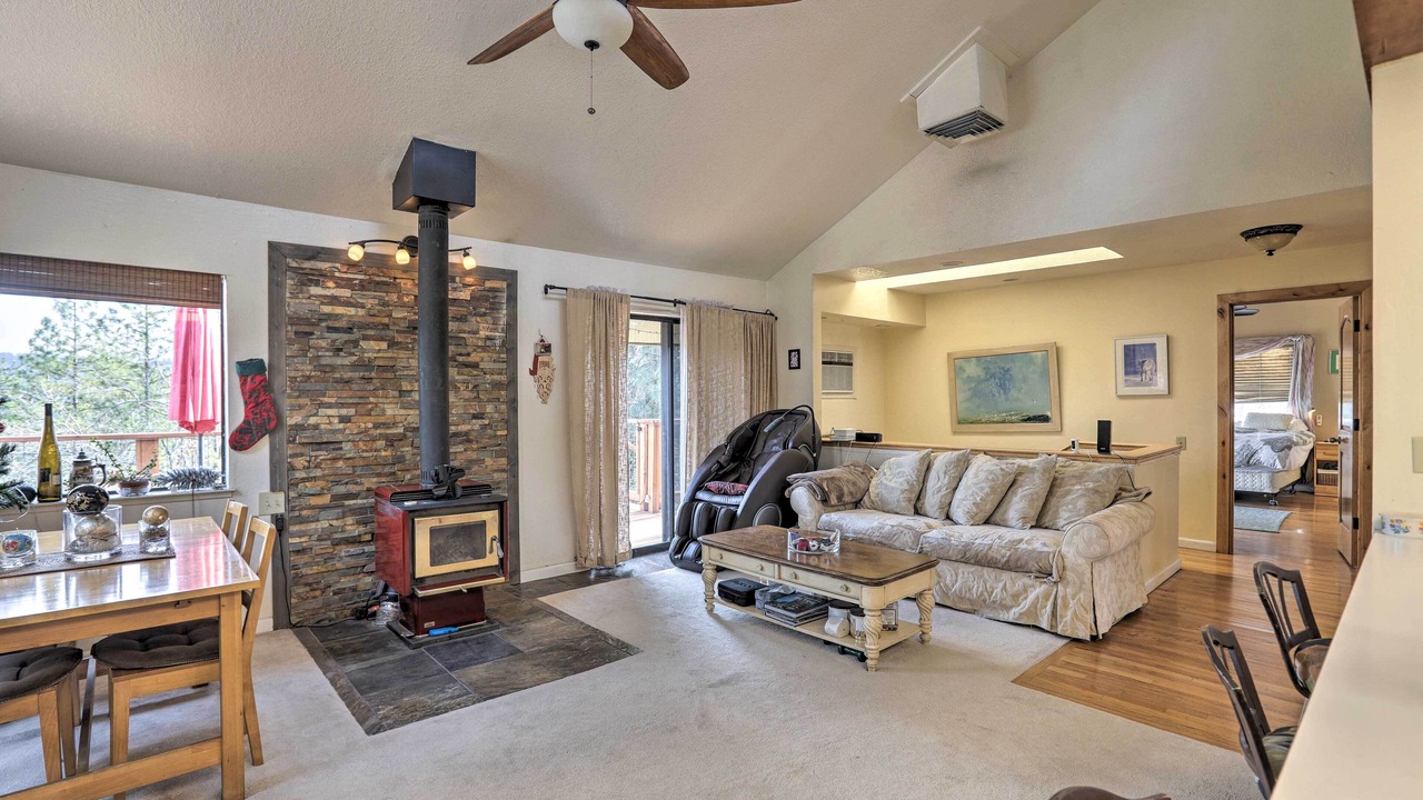 Photo of Bedroom in Colfax