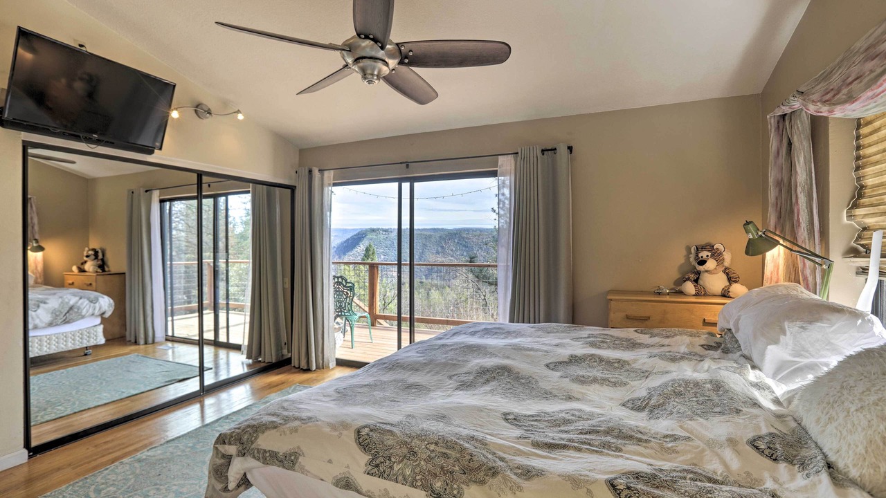 Photo of Bedroom in Colfax