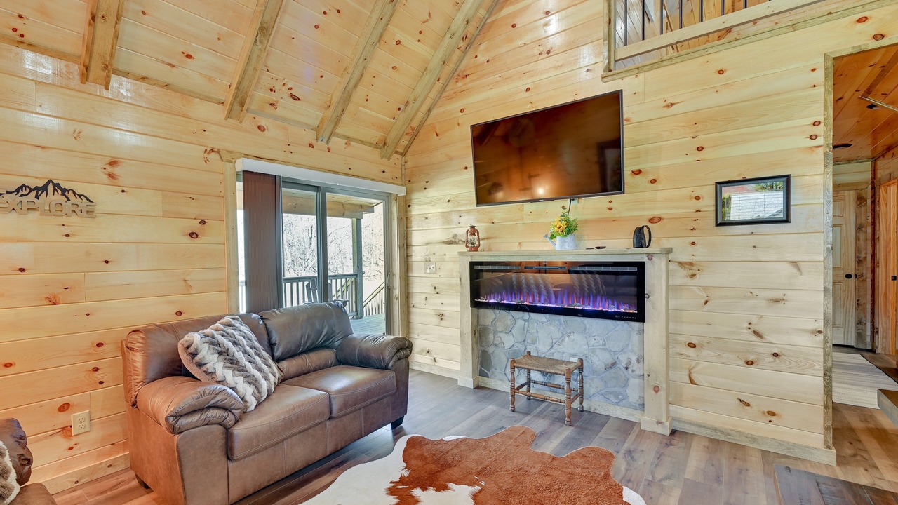 Photo of Livingroom in Beattyville