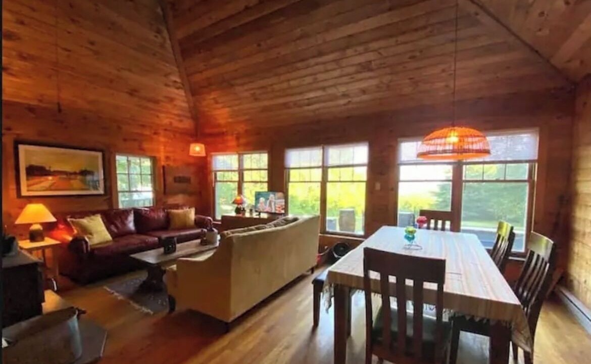 Photo of Others in Argyle