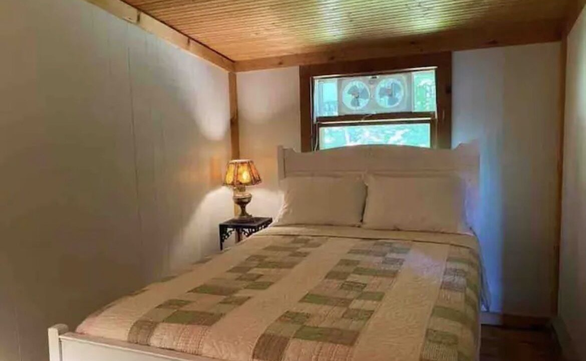 Photo of Bedroom in Argyle