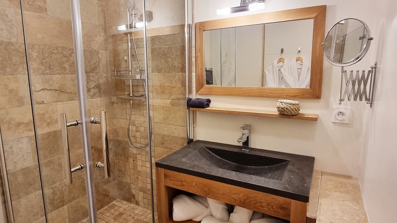 Photo of Bathroom in Saint-Pierre-de-Chartreuse