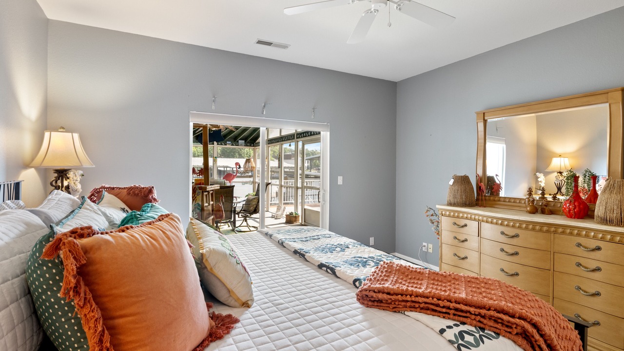 Photo of Bedroom in Lake Ozark