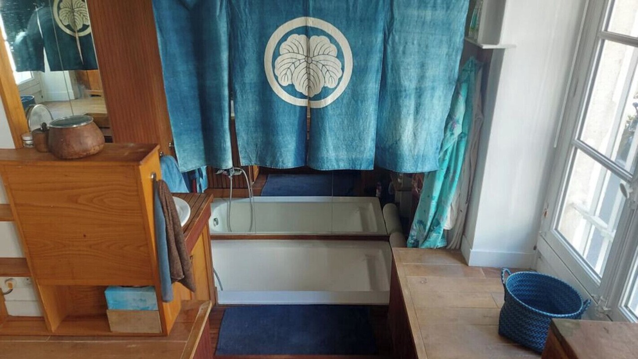 Photo of Bathroom in Arsenal