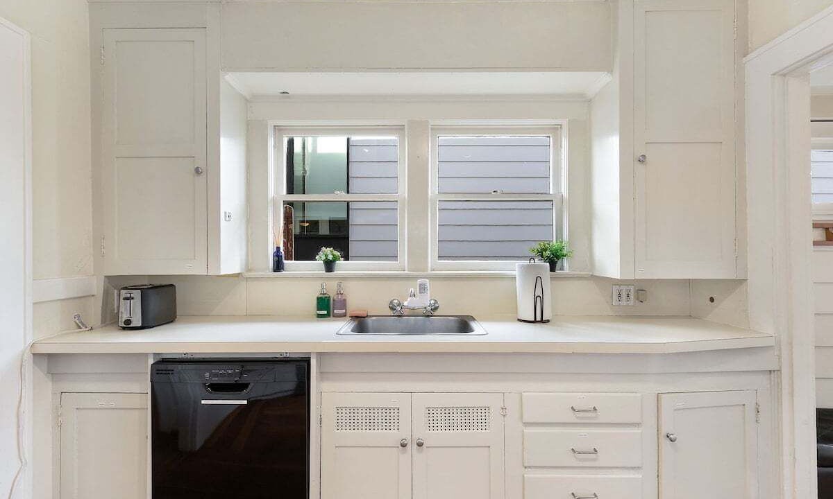 Photo of Kitchen in Broadway