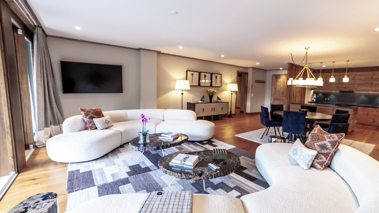 Photo of Livingroom in Lens