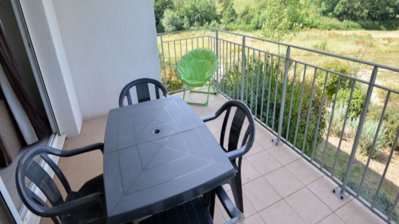 Photo of Patio Balcony in Azille