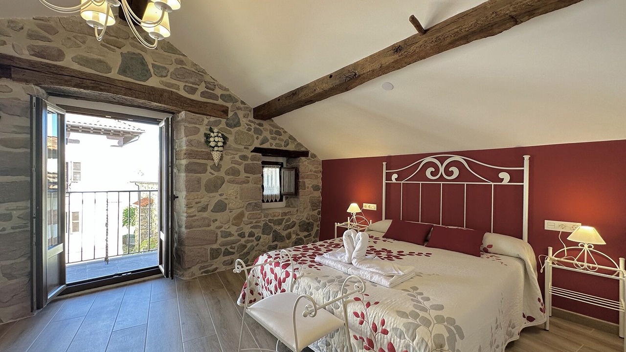 Photo of Bedroom in Baztan