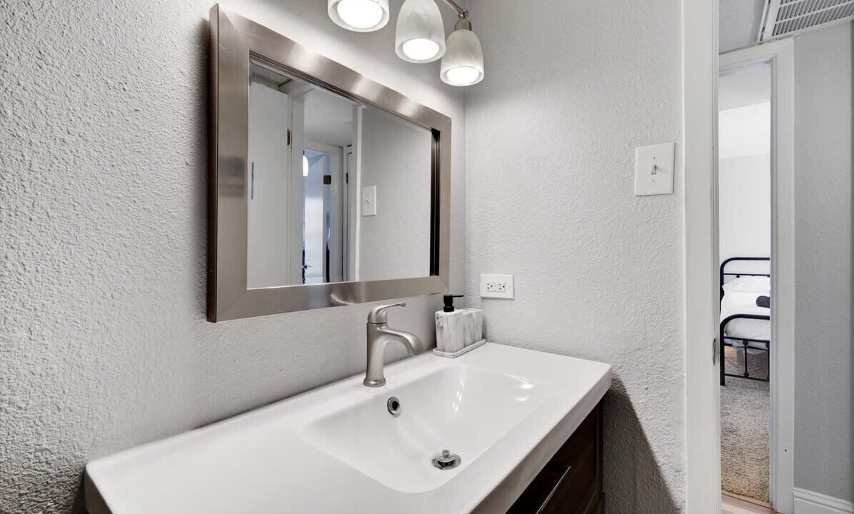 Photo of Bathroom in Far North Dallas