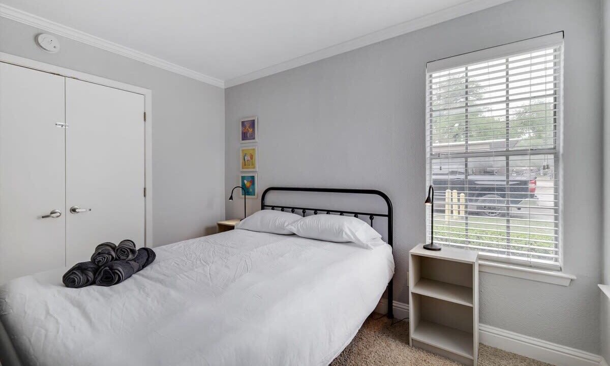 Photo of Bedroom in Far North Dallas