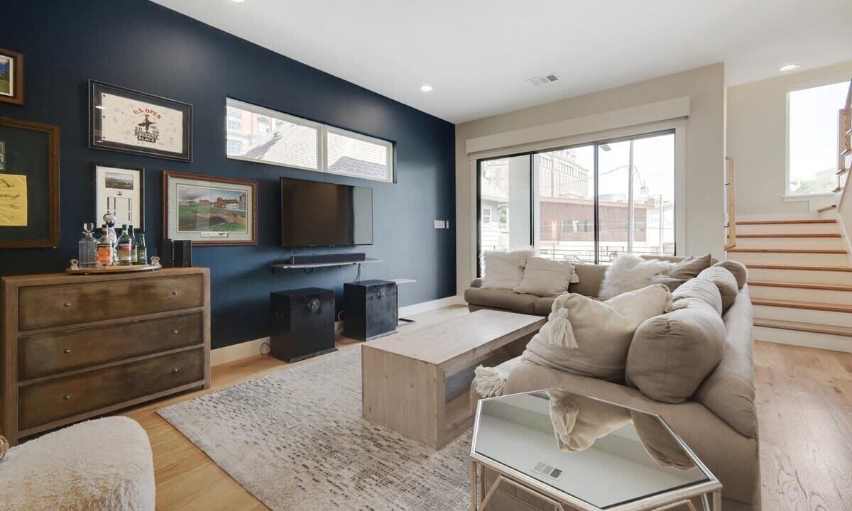 Photo of Livingroom in Dallas