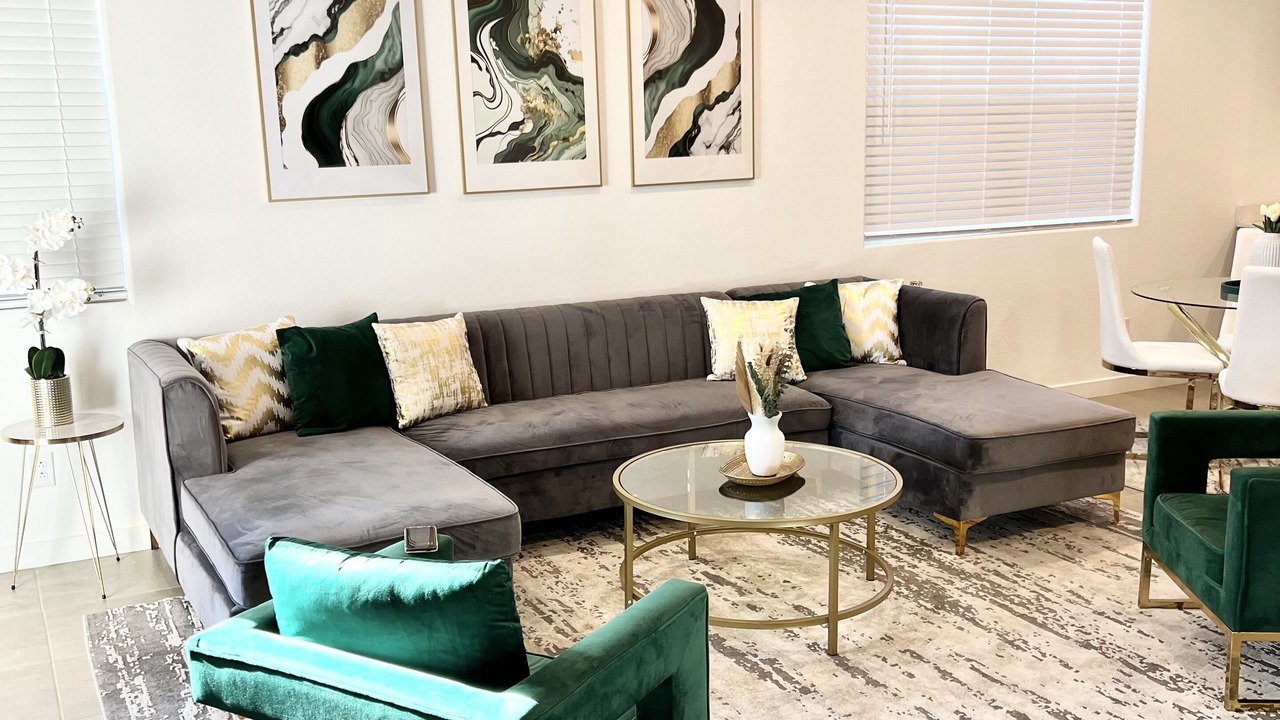 Photo of Livingroom in Maryvale