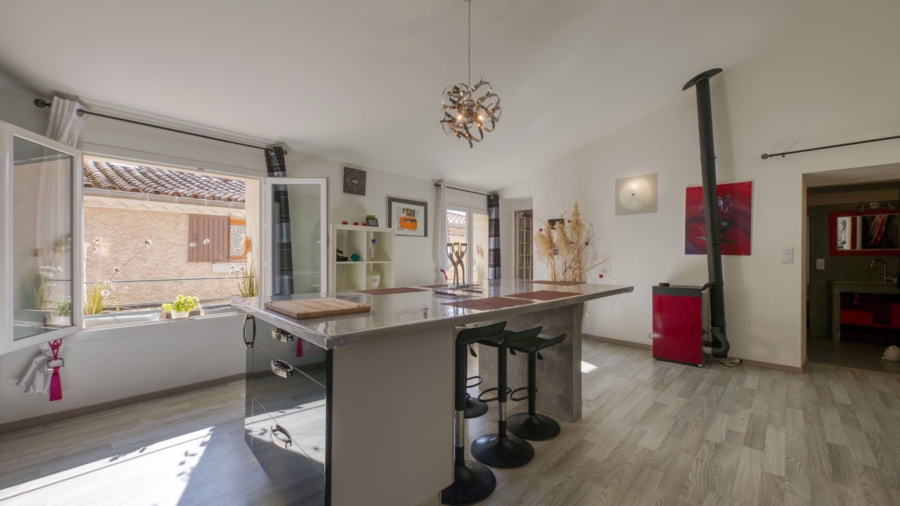 Photo of Kitchen in Alignan-du-Vent