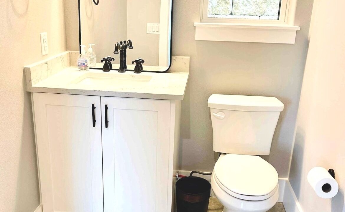 Photo of Bathroom in Leander