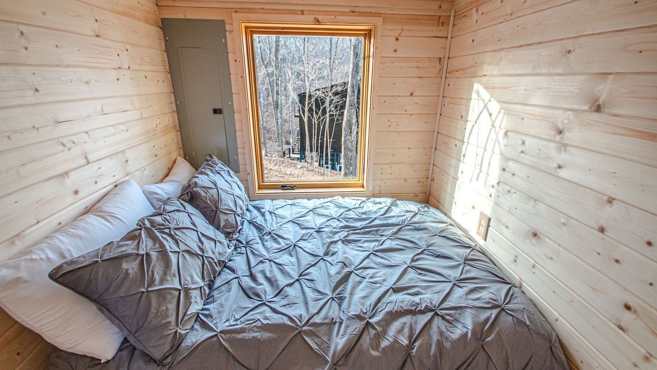 Photo of Bedroom in Beersheba Springs