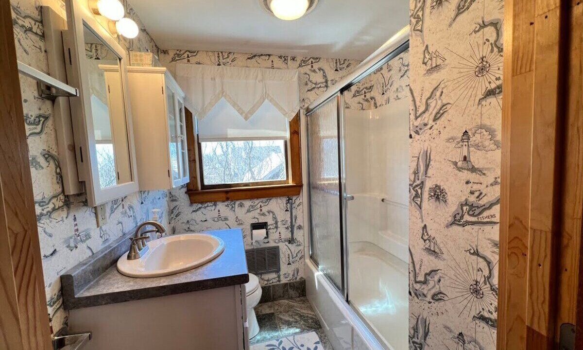 Photo of Others in Brewster