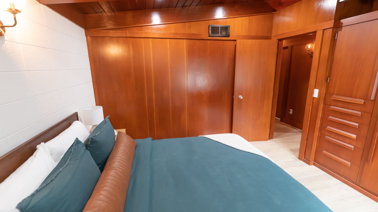 Photo of Bedroom in Ludington