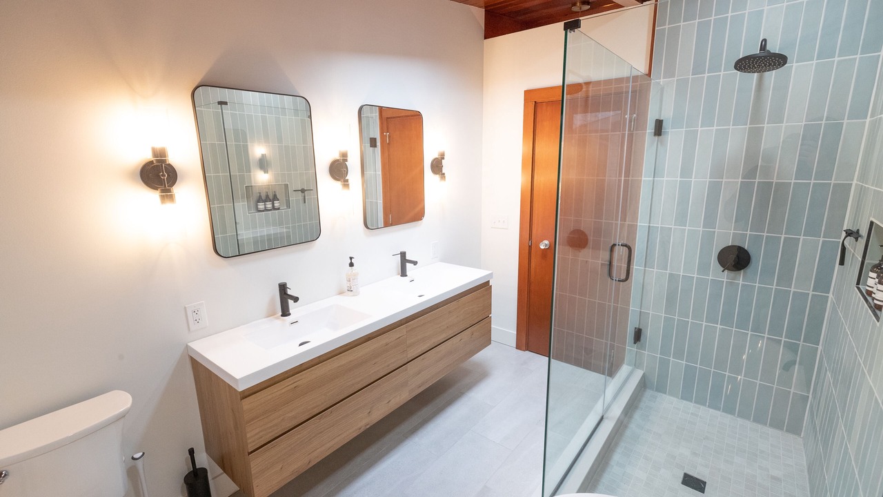 Photo of Bathroom in Ludington