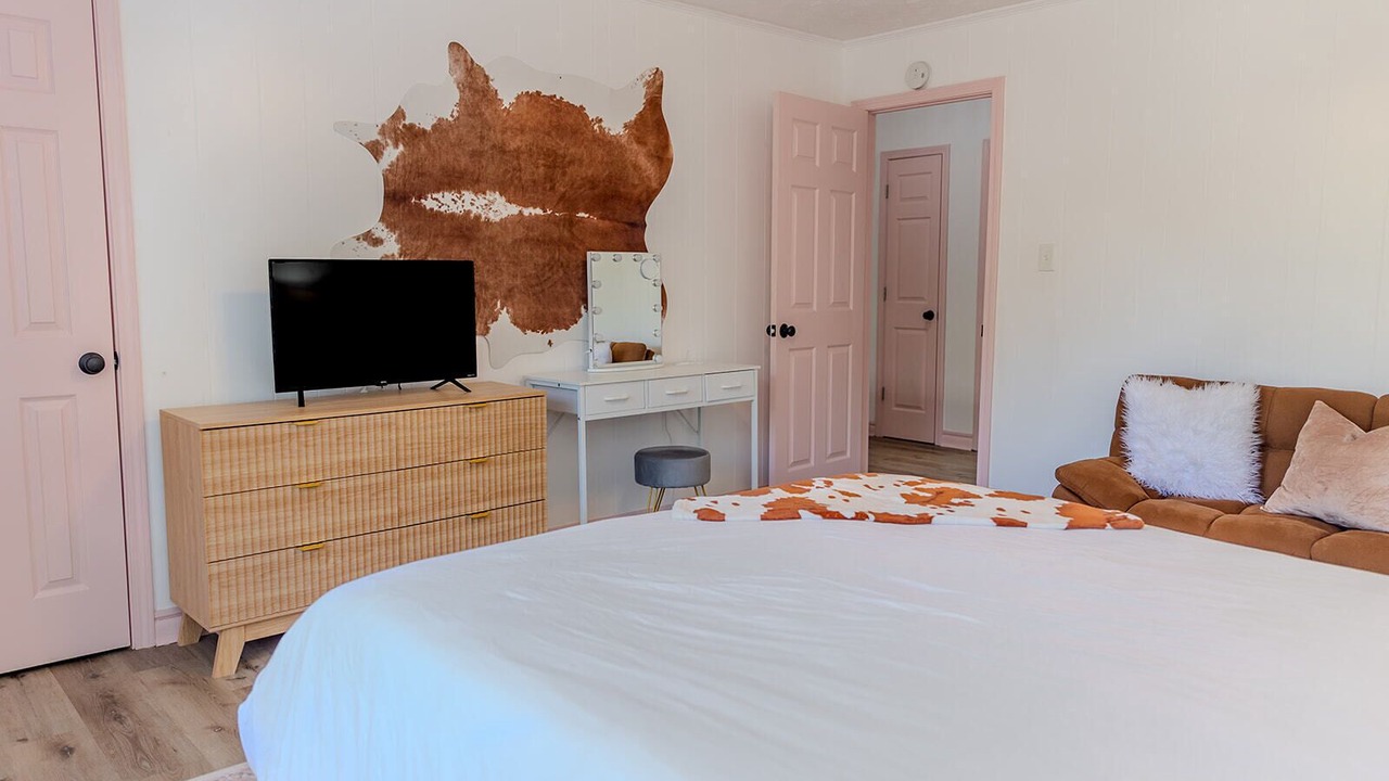 Photo of Bedroom in Covington