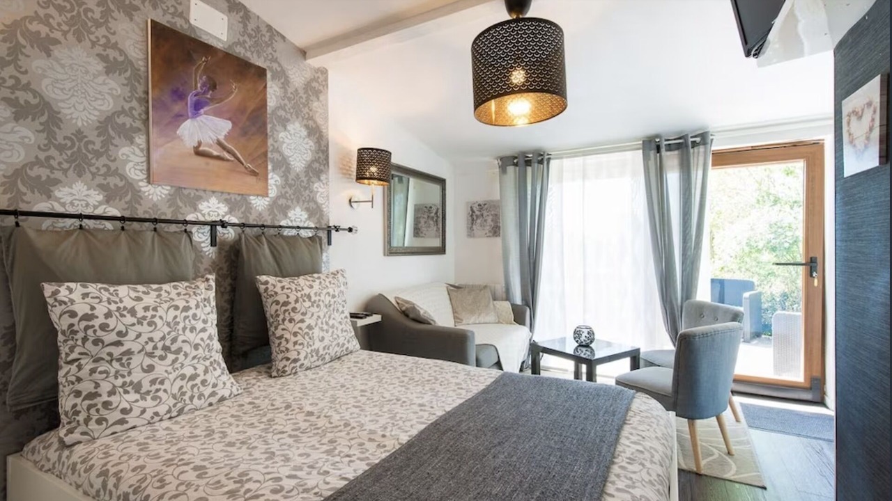 Photo of Bedroom in Flocourt