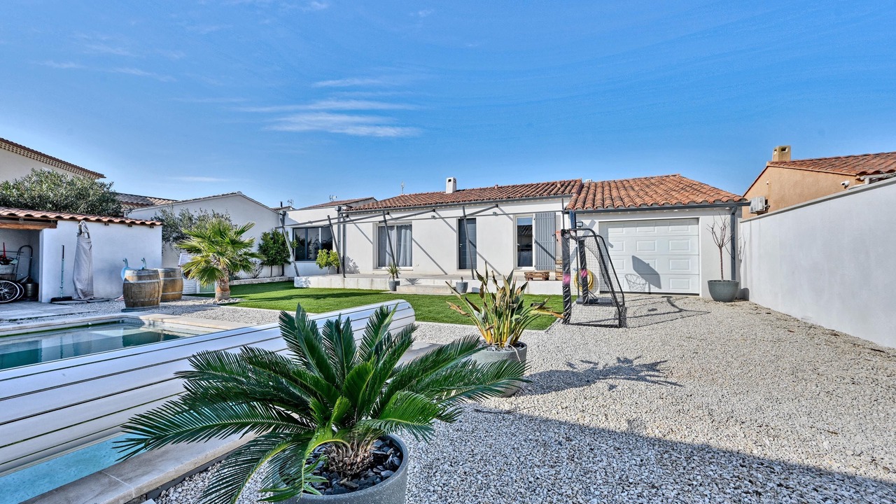 Photo of Outdoor in Tavel