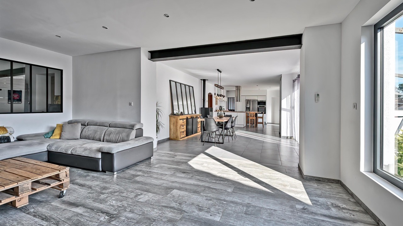 Photo of Livingroom in Tavel