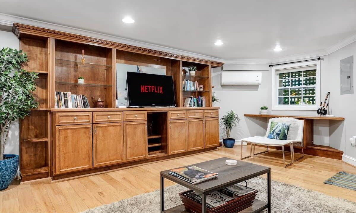 Photo of Livingroom in Eckington