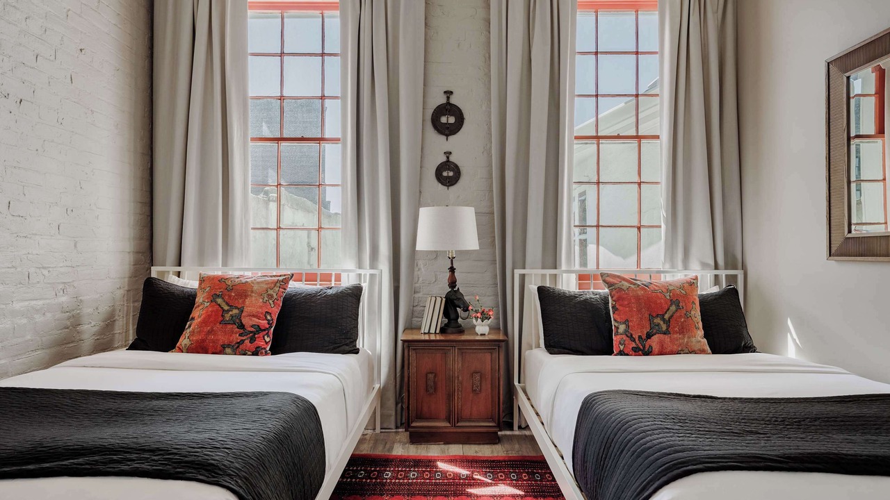 Photo of Bedroom in Arts/Warehouse District