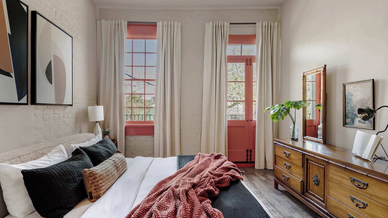 Photo of Bedroom in Arts/Warehouse District