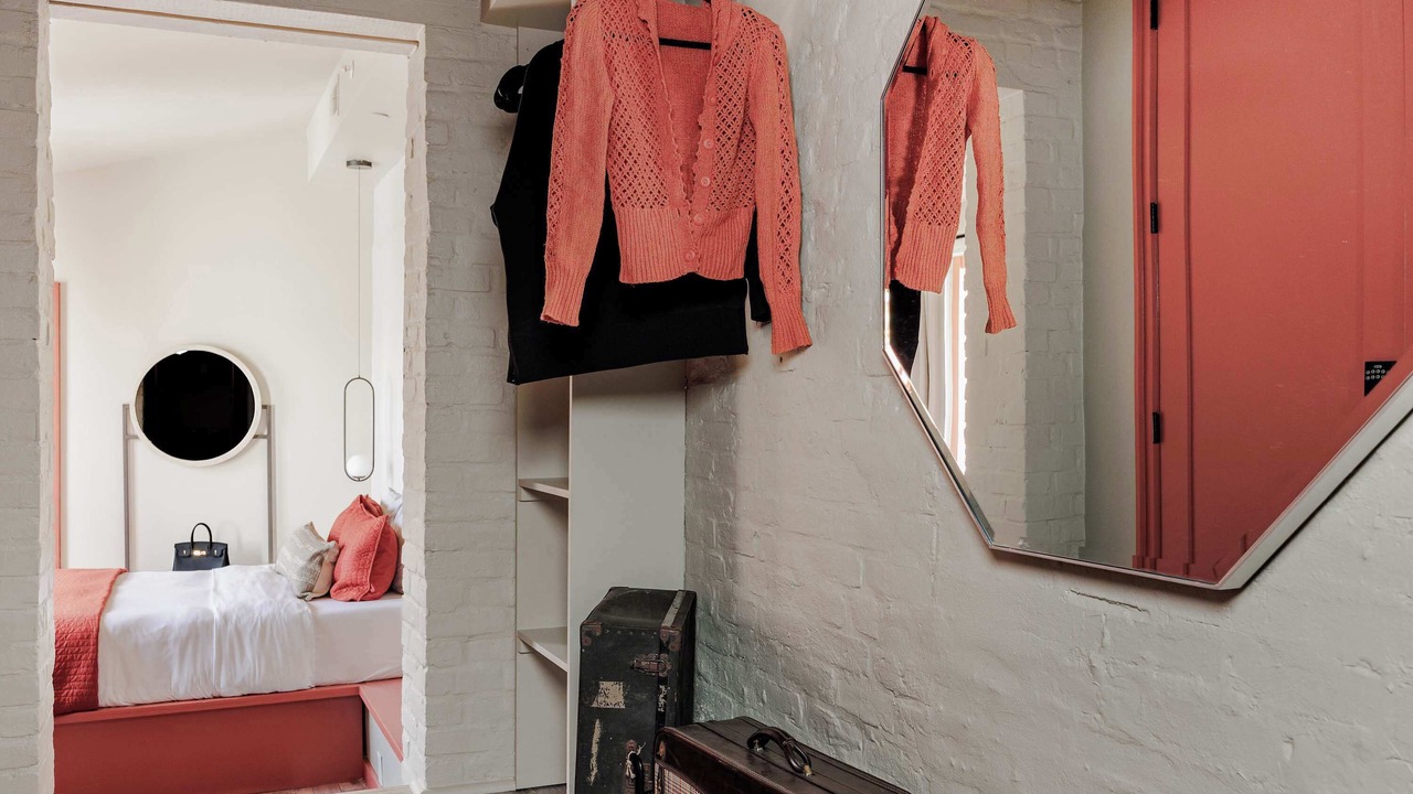 Photo of Bedroom in Arts/Warehouse District