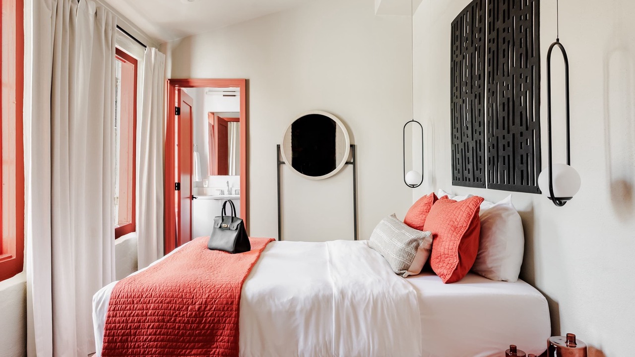 Photo of Bedroom in Arts/Warehouse District