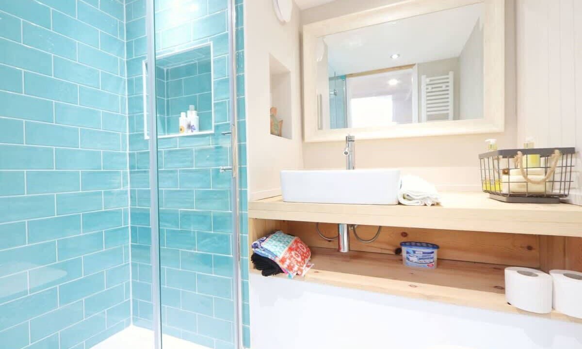 Photo of Bathroom in Shaldon