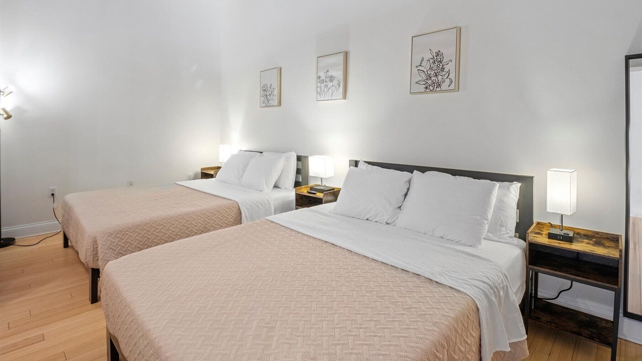 Photo of Bedroom in Wholesale District