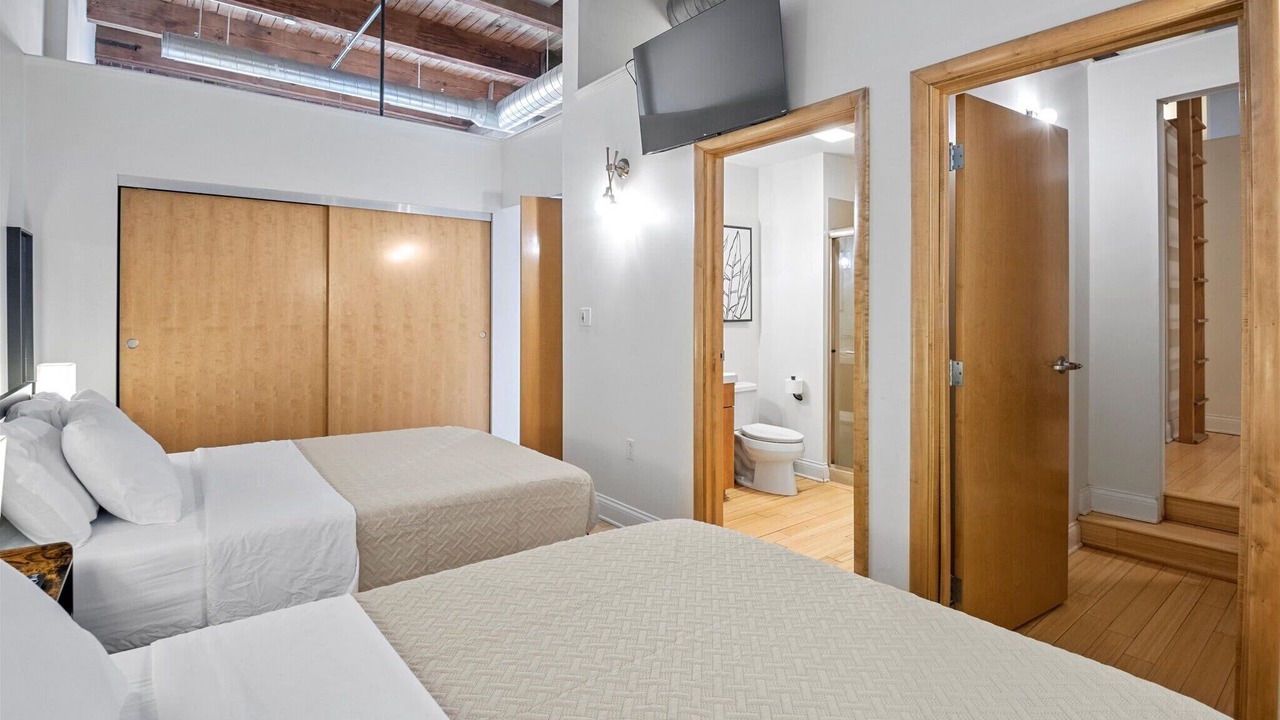 Photo of Bedroom in Wholesale District