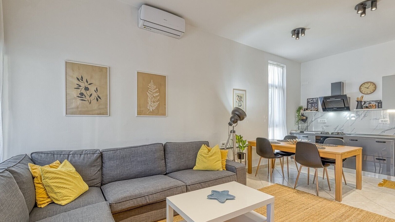 Photo of Livingroom in Gulici