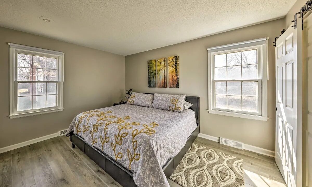 Photo of Bedroom in Olathe