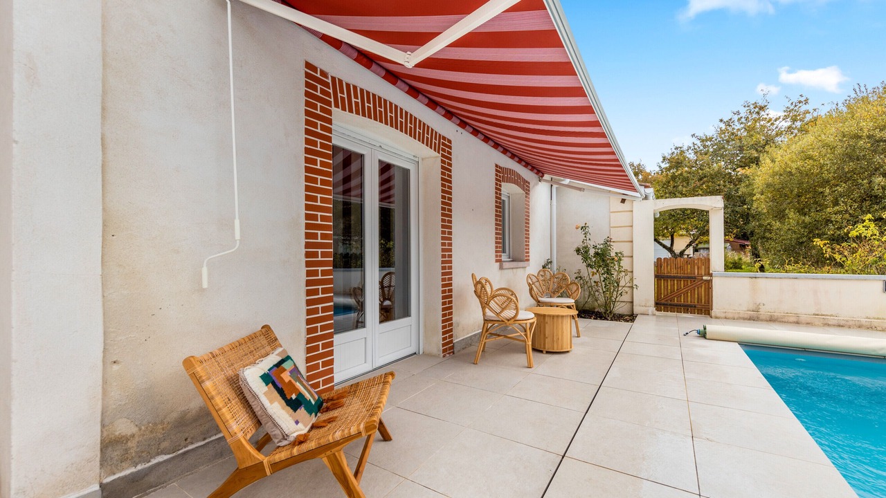 Photo of Outdoor in Grayan-Et-L'Hopital