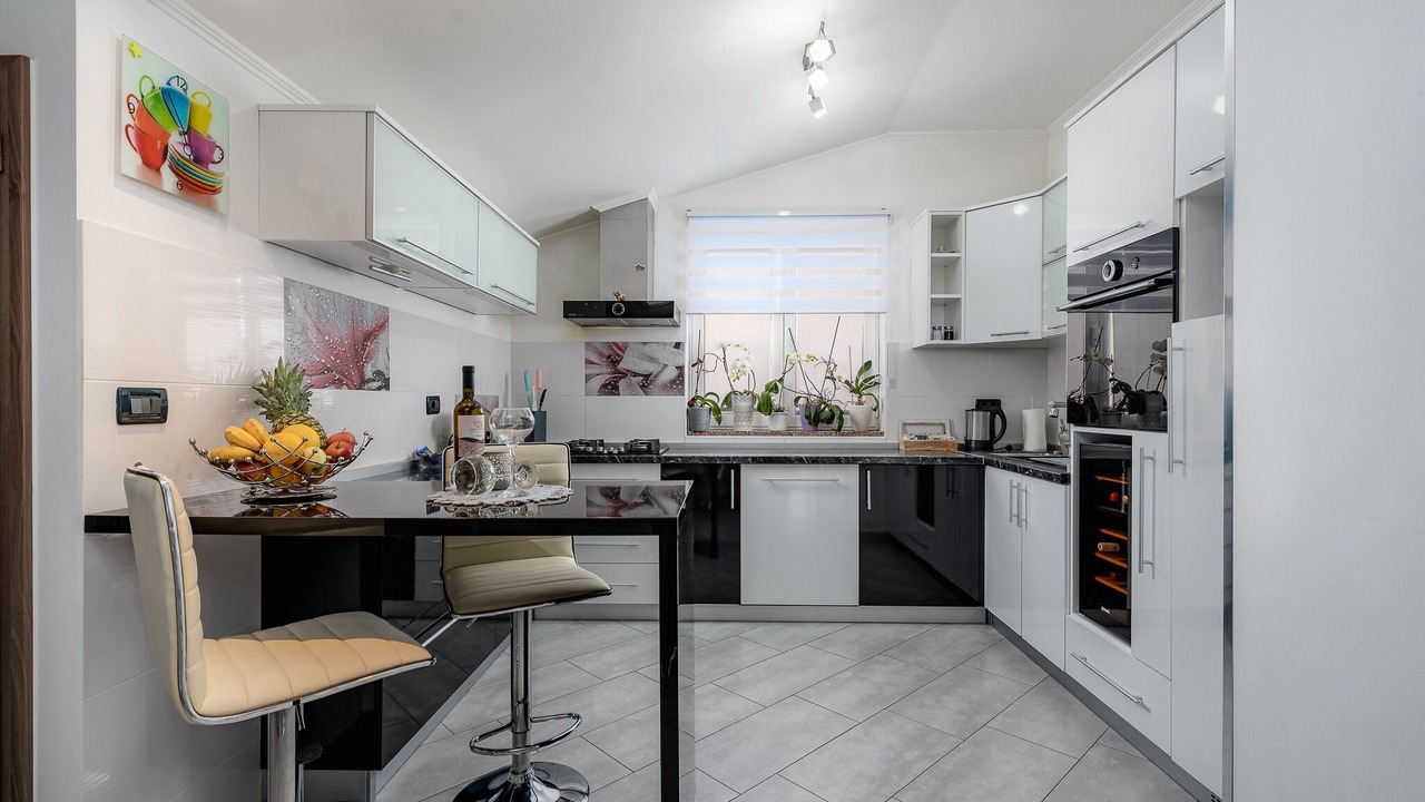 Photo of Kitchen in Murine