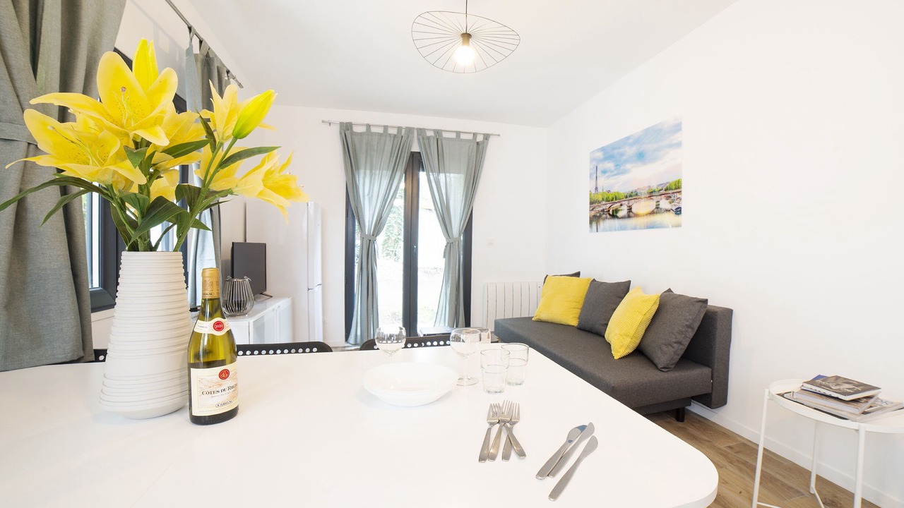 Photo of Livingroom in Villejuif