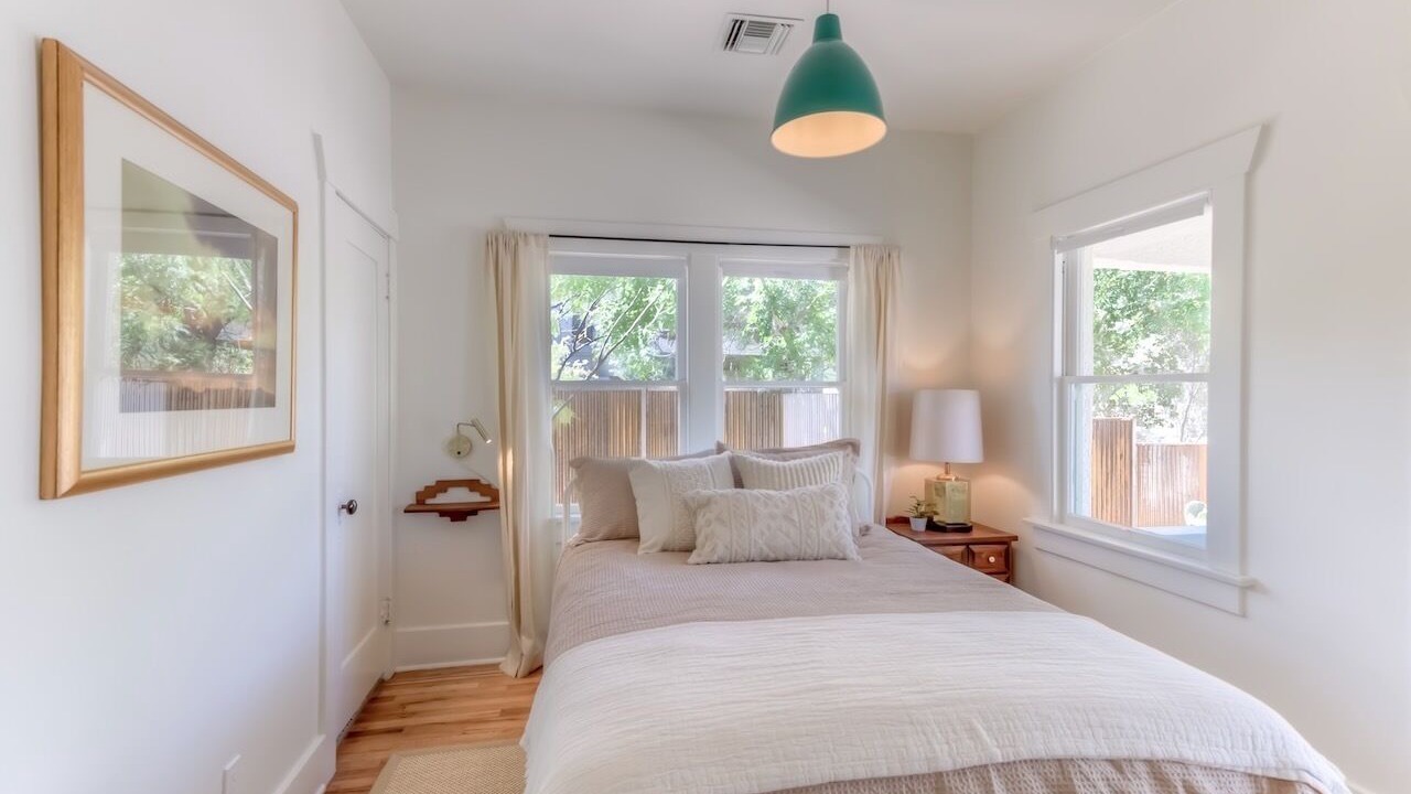 Photo of Bedroom in Feldman's