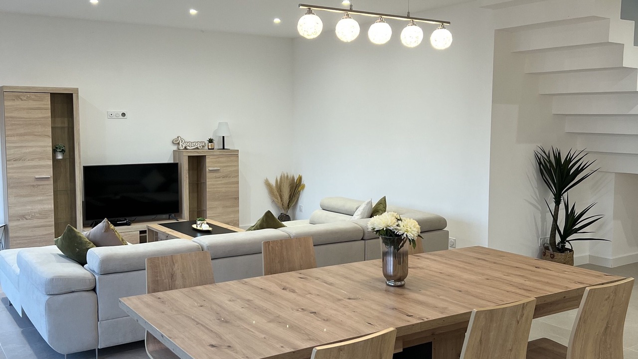 Photo of Others in Villetelle