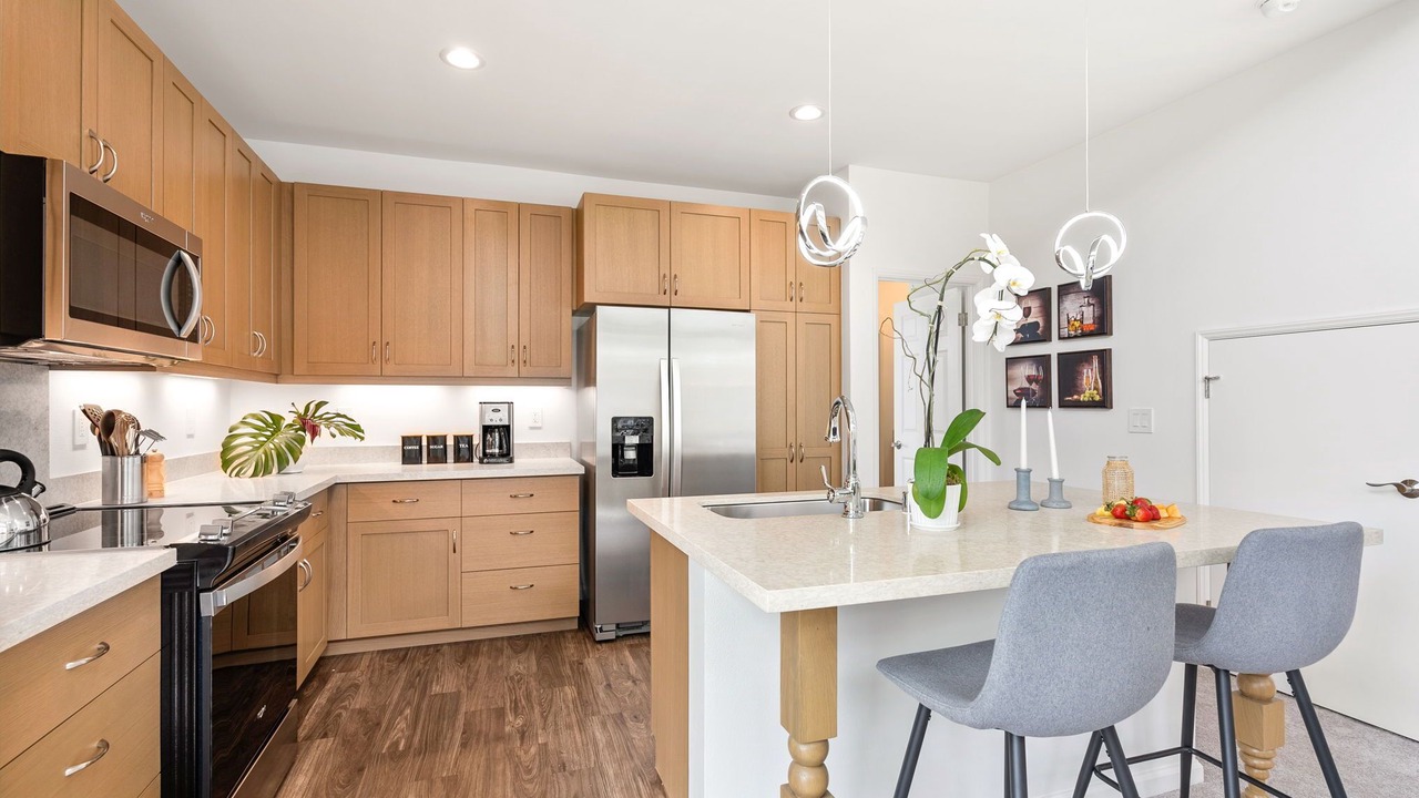 Photo of Others in Makaha Valley