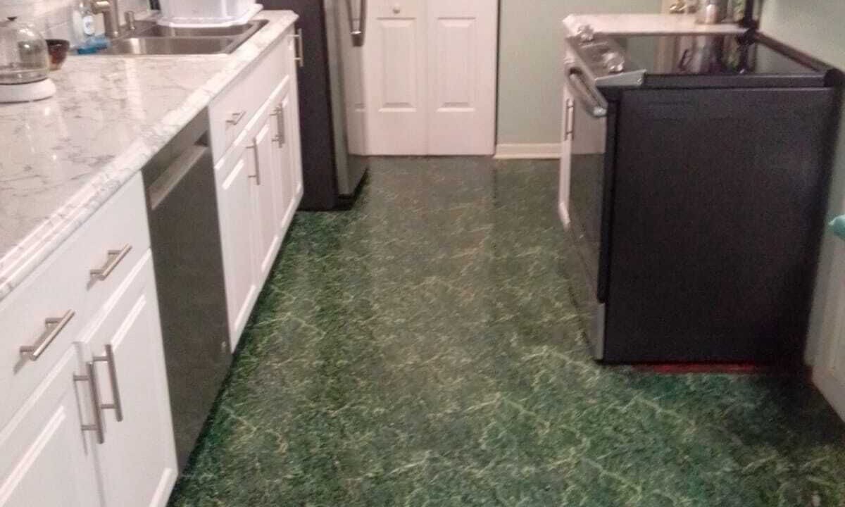 Photo of Kitchen in Putnam Hall