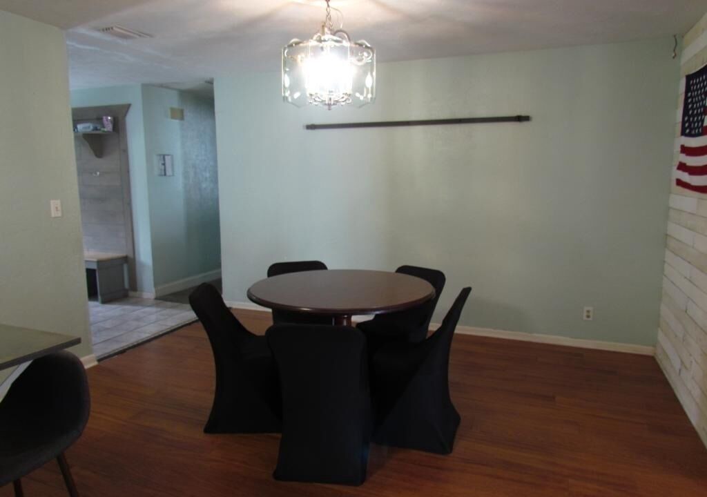 Photo of Others in Putnam Hall