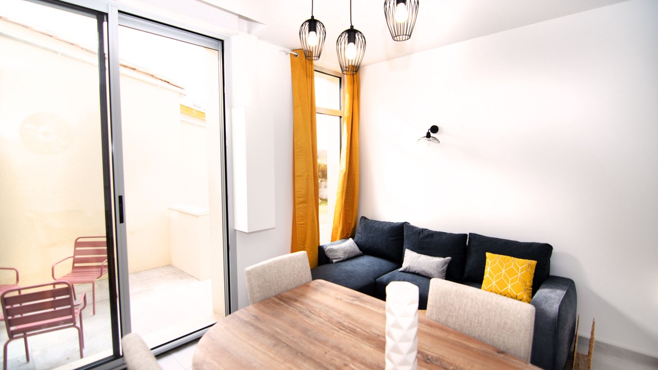Photo of Livingroom in Libourne