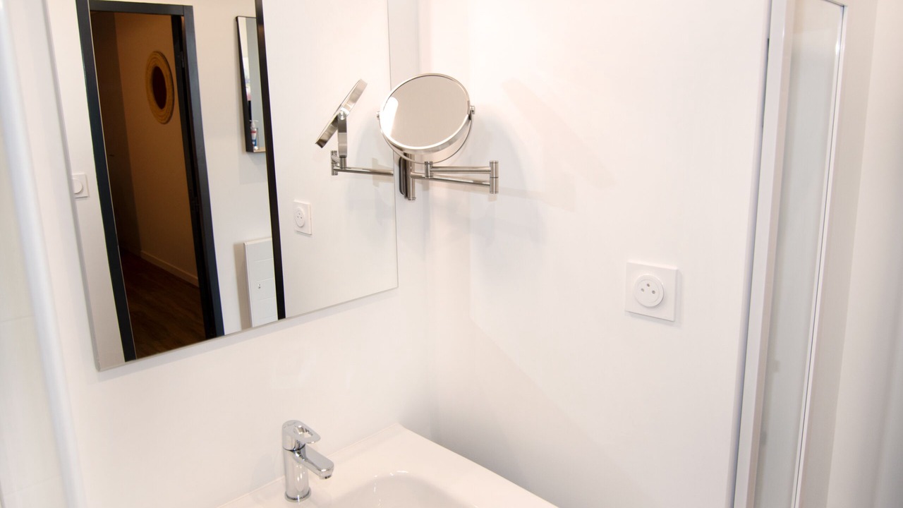 Photo of Bathroom in Libourne