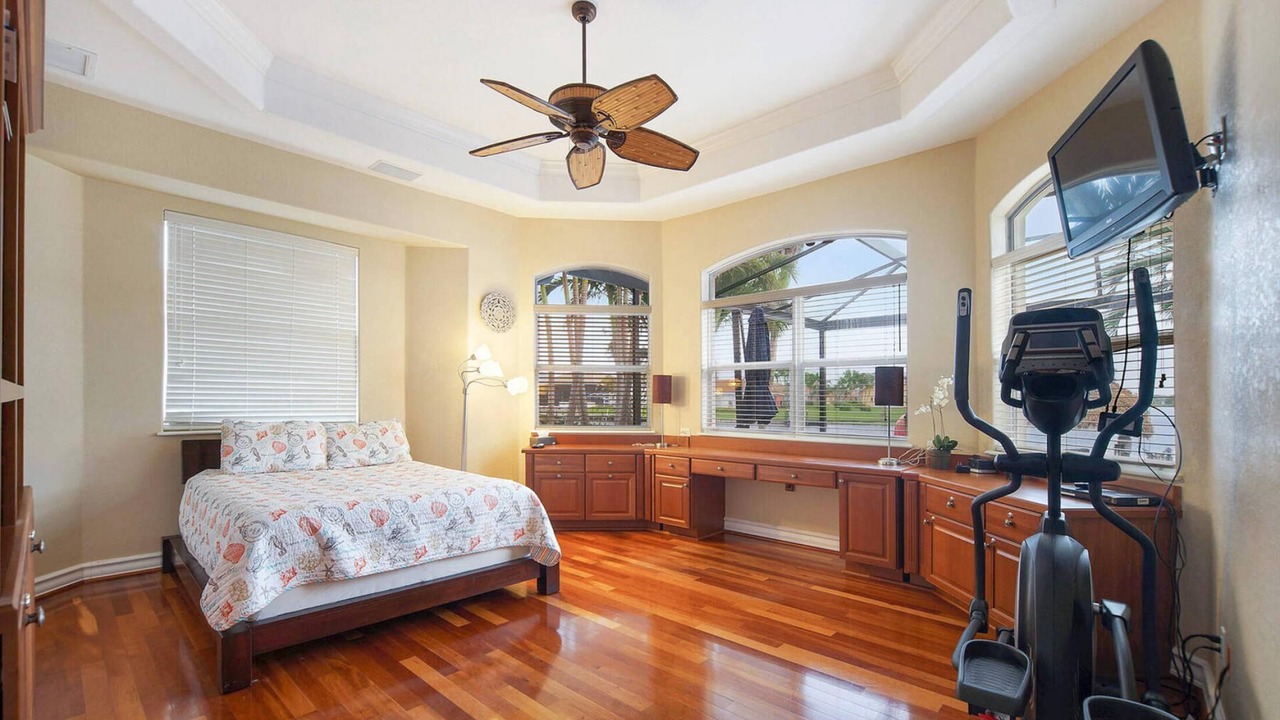 Photo of Bedroom in Pelican