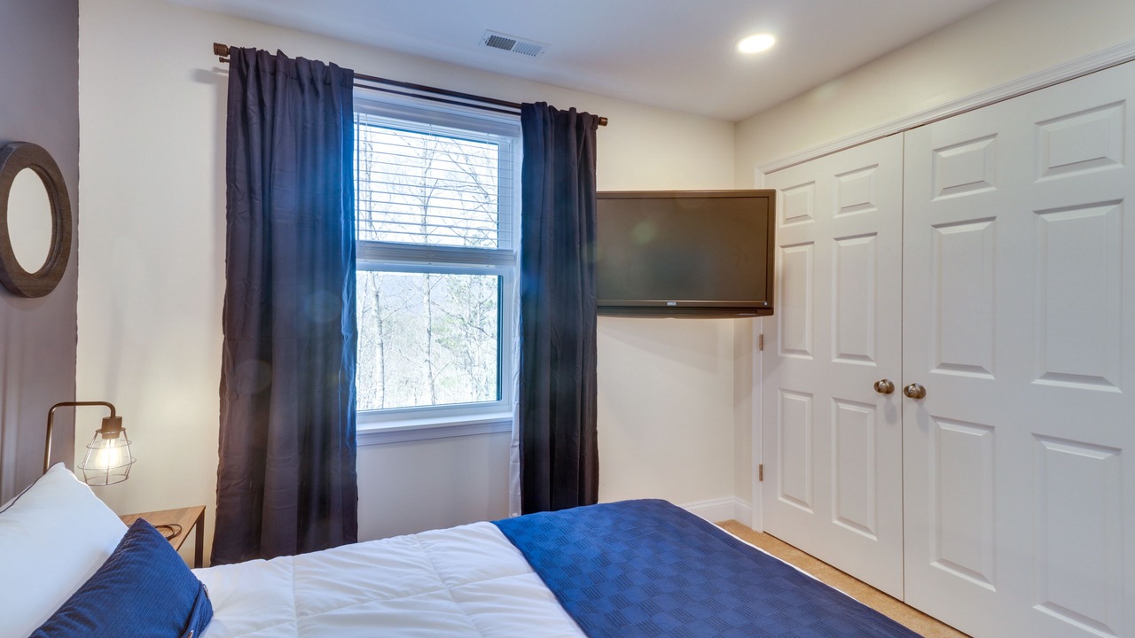 Photo of Bedroom in Mount Jackson