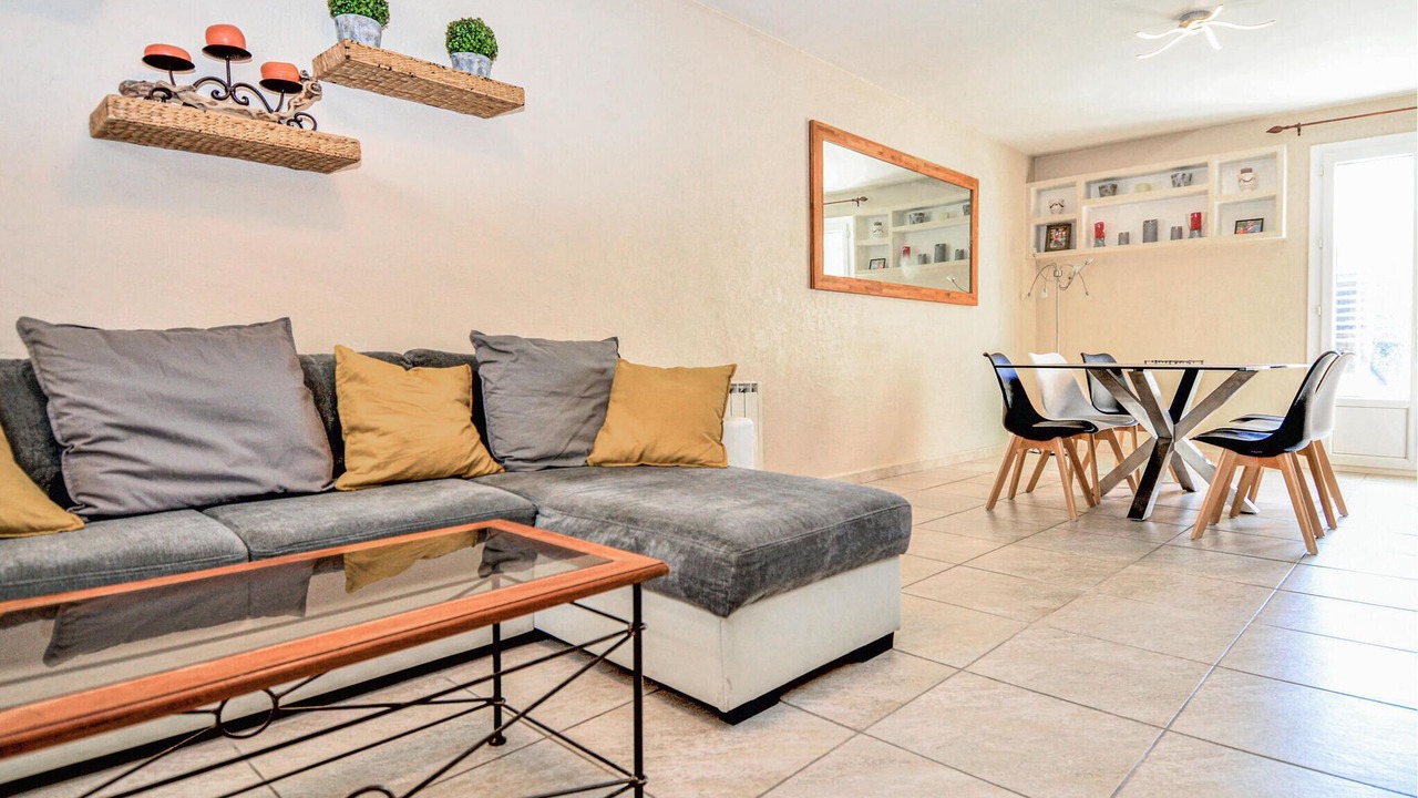 Photo of Bedroom in Sorgues