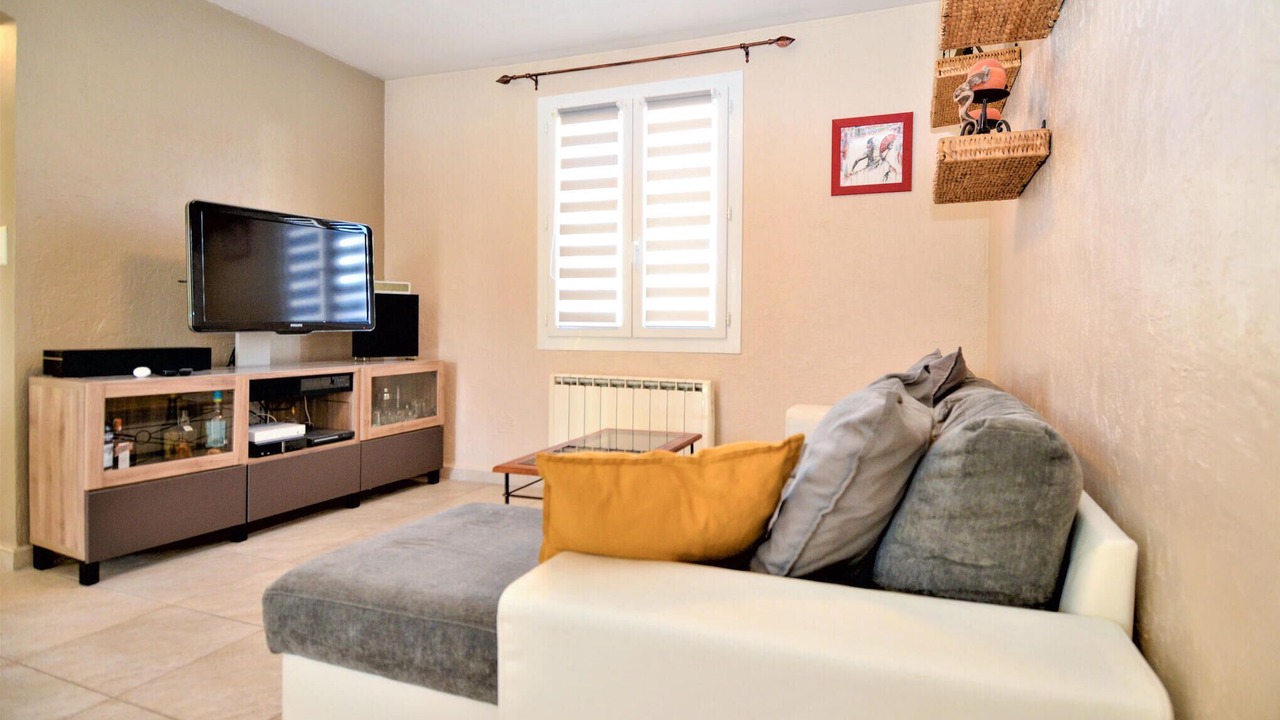 Photo of Bedroom in Sorgues